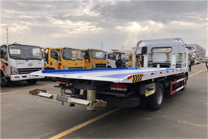 新邵汽车救援补胎